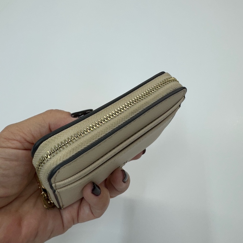 Parfois Basic Beige Wallet With Multiple Compartm… - image 3